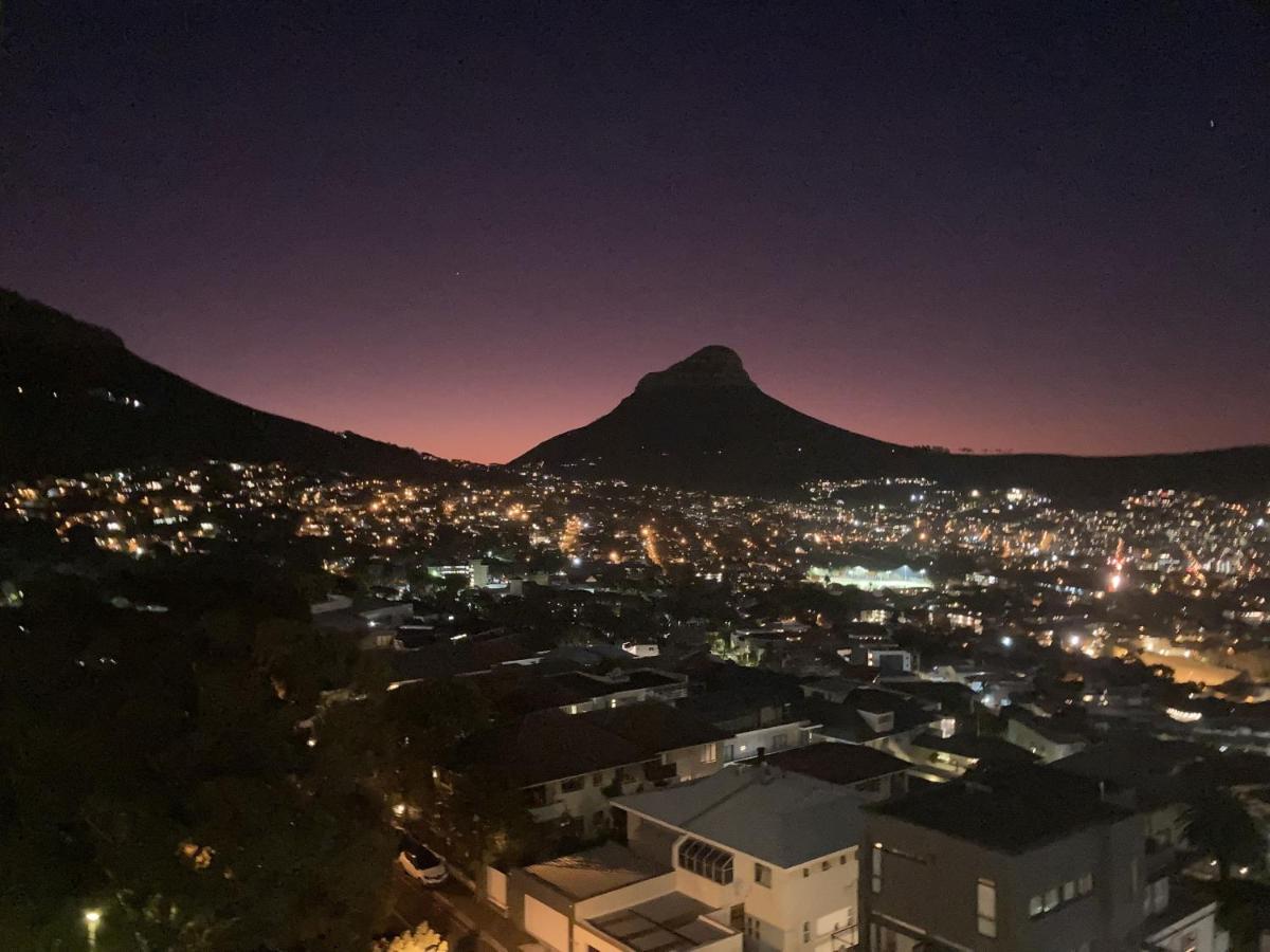 Breathtaking Views, Brand New Renovated Apartment Cidade Do Cabo Exterior foto