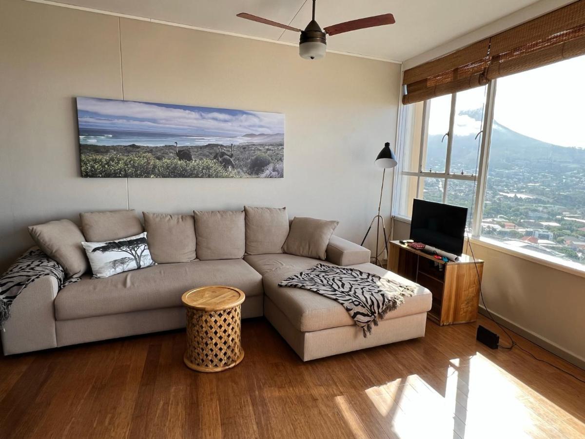 Breathtaking Views, Brand New Renovated Apartment Cidade Do Cabo Exterior foto