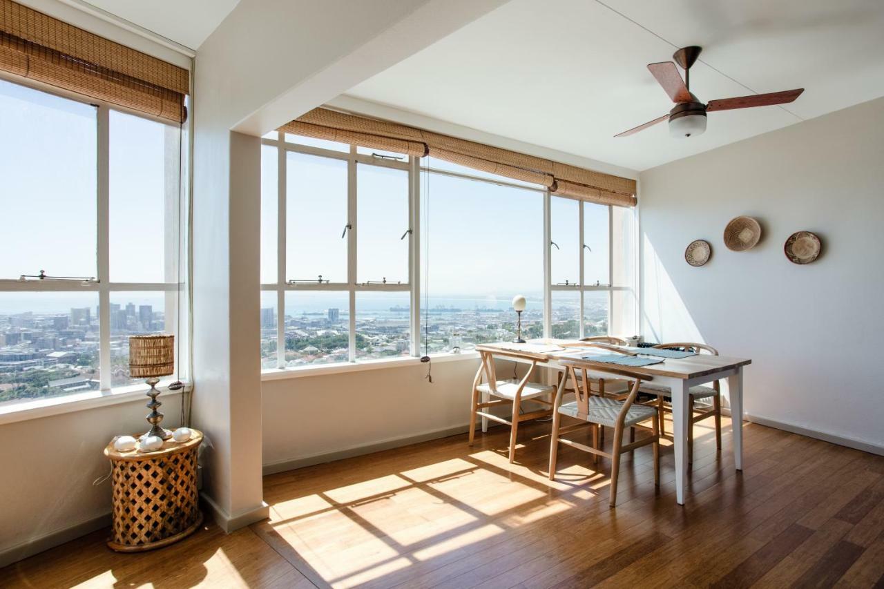 Breathtaking Views, Brand New Renovated Apartment Cidade Do Cabo Exterior foto
