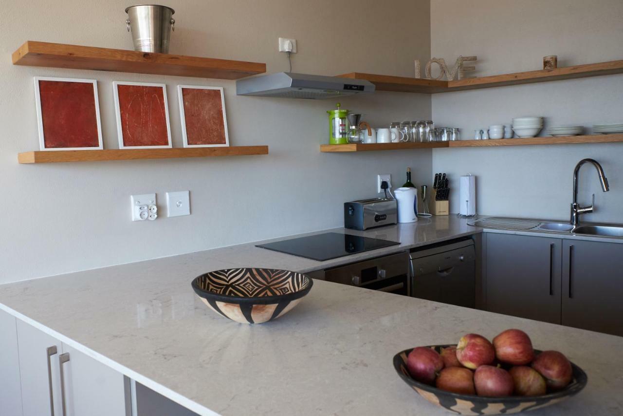 Breathtaking Views, Brand New Renovated Apartment Cidade Do Cabo Exterior foto